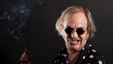 “Los rockeros barriales se hacen los pungas y después andan en BMW”