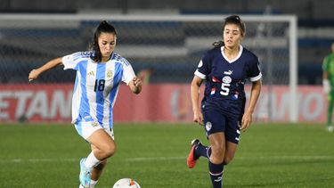 Argentina tuvo a la pilarense Belén Ludueña como titular en el juego ante Paraguay.