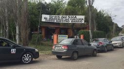 A través de este pasacalle, los vecinos dejamos en claro nuestro rechazo a que Hebraica construya una entrada al country perjudicando así el acceso a nuestro barrio. Jorge..