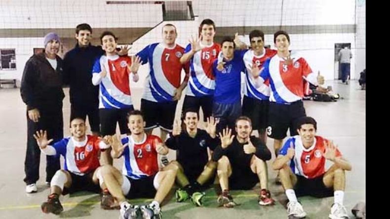 VOLVER A EMPEZAR. El equipo se quedó sin invicto..