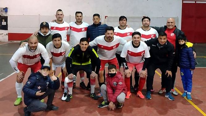 TRIUNZAFO. La Séptima de Sportivo consiguió una amplia victoria sobre Boca..