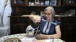 MATE AMARGO. Jubilados vienen sufriendo el achique, también en los alimentos. .