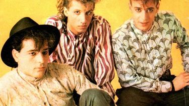 Soda Stereo modelo 1985, cuando encararon su primera gira nacional. Soda Stereo modelo 1985, cuando encararon su primera gira nacional.