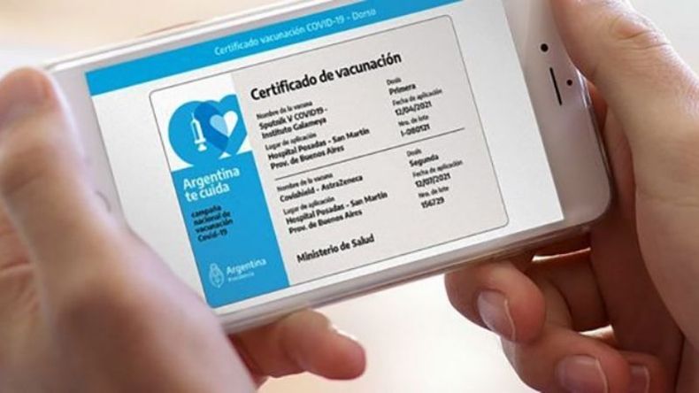 CERTIFICADO. El pase sanitario requiere al menos las dos dosis de vacunación. .