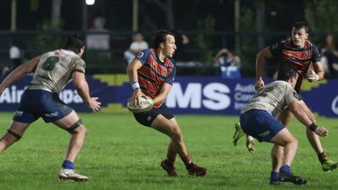 El sello de Pilar en Pampas. Estanislao Renthel conduce y acompaña Tobías Wade. El sello de Pilar en Pampas. Estanislao Renthel conduce y acompaña Tobías Wade.