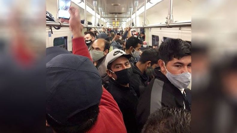 “Así se viaja. Una hora demorado en Hurlingham... ¿De qué pandemia hablamos en el San Martín?”. Sandra Jonathan (Usuarios tren San Martín, en Facebook)..