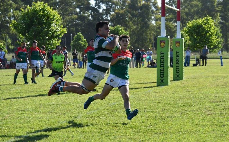 rugby brendan ascenso salto al try.jpeg