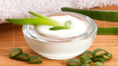 ¿como hacer una mascarilla facial de aloe vera?