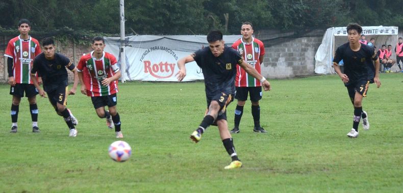 CORTAR LA RACHA. Atlético quiere salir del pozo. En el Apertura, el Rancho superó 2-0 a Belgrano en Pilar.