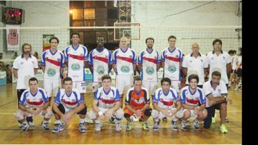 Pilar Voley se trajó un triunfazo desde Puerto Madryn y sigue de cerca al líder, Club de Amigos..