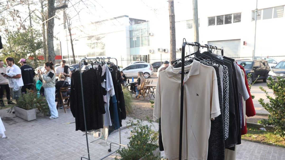 Vuelve la feria de ropa usada al kilómetro 47