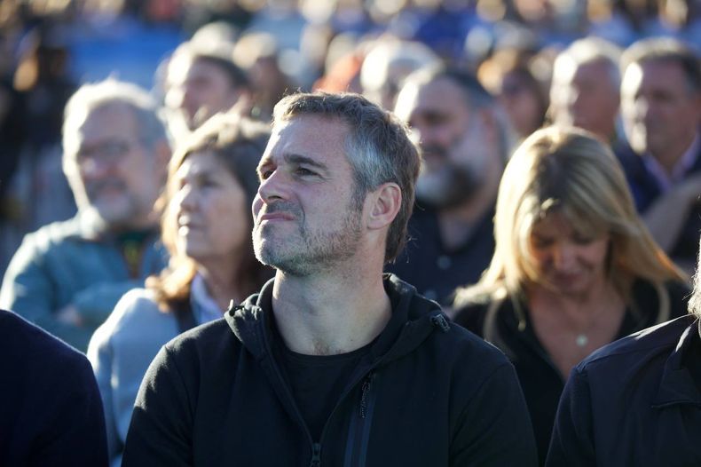 MIRADA. Achával, ayer sábado, durante el acto que Cristina encabezó en Quilmes.