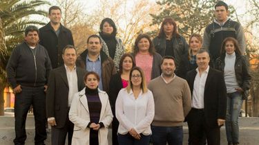 LISTA. Los candidatos randazzistas, en la plaza 12 de Octubre..
