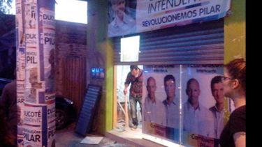 El local de Cambiemos, minutos después del incidente..