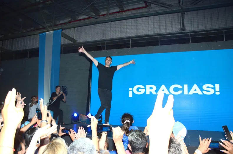 “GRACIAS”. Achával consiguió el respaldo de casi 6 de cada 10 pilarenses.