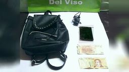 La cartera que le robaron a la víctima..