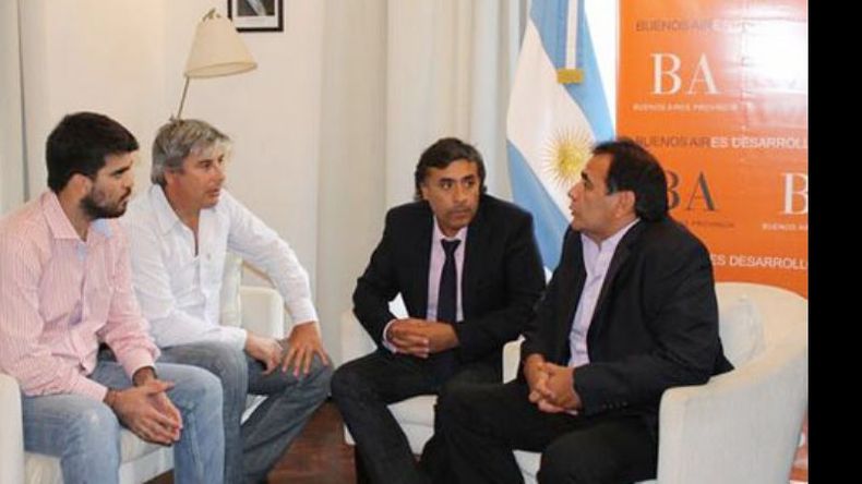Molina ayer con el ministro Aparicio gestionando la llegada de ENVION..