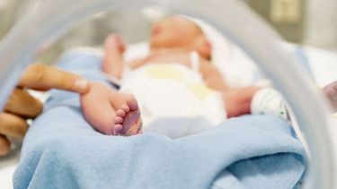 Anuncian histórica baja de la mortalidad infantil