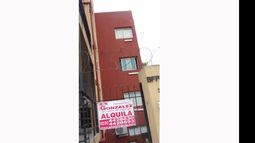 SE ALQUILA. Un departamento de 2 ambientes ronda los 4 mil pesos mensuales..