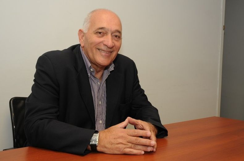 REFERENTE. El pilarense Roberto Domenech, se retira de CEPA después de 30 años.&nbsp;
