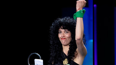 camila plaate fue premiada por belenen san sebastian