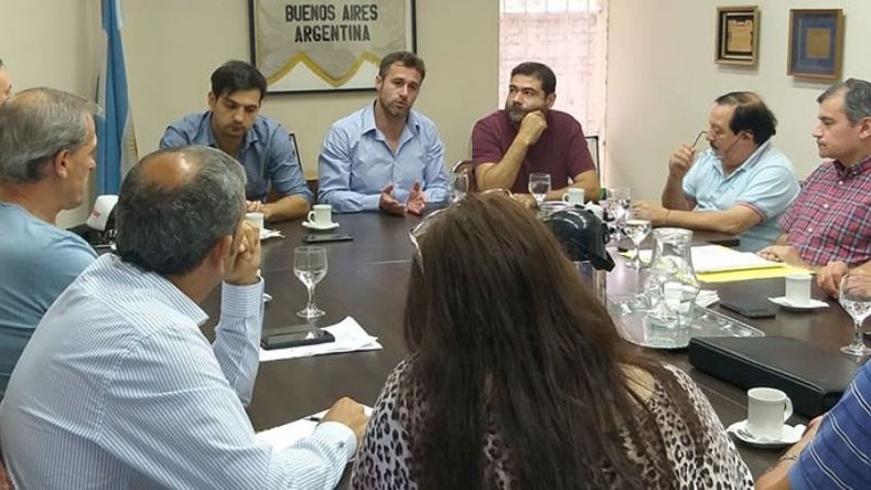 ENCUENTRO. Achával se reunió con representantes del sector..