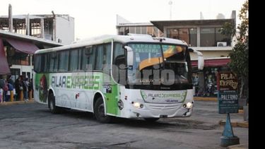El ladrón subió en la terminal..