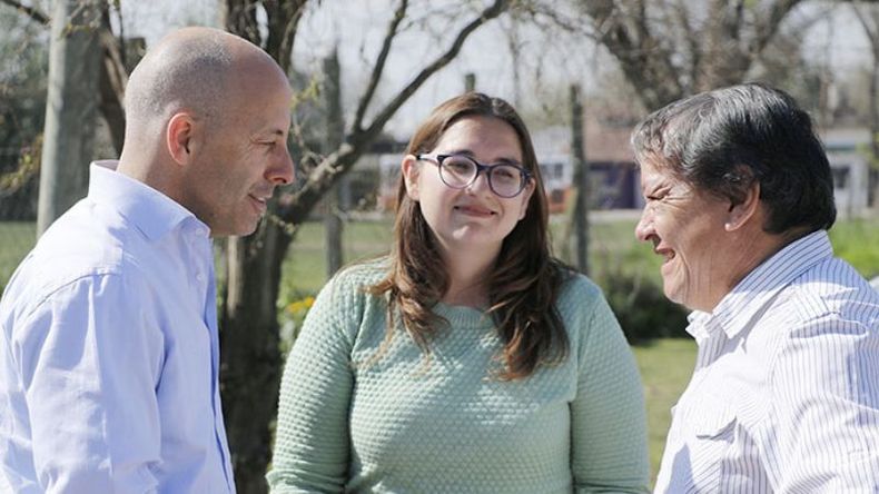 Ducoté, Bortule y Toty Flores..