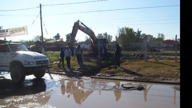 Varias promesas se hicieron sobre la construcción de veredas en la estación..