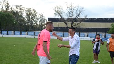 Gabriel Torres y Maxi Lara se abrazan a la ilusión del ascenso.