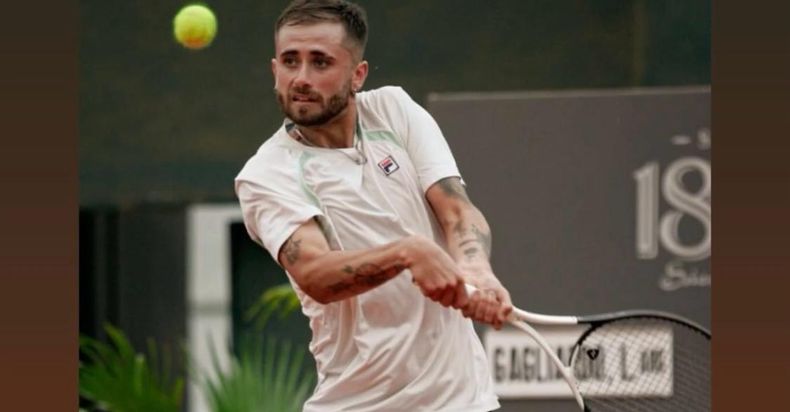 DE REVÉS. Lorenzo Gagliardo sigue sin ceder sets en Serbia.