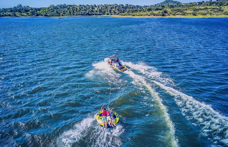 Enmarcada en el  Valle de Calamuchita, Embalse cuenta con el lago más grande de la provincia de Córdoba. (La Voz)..jpg