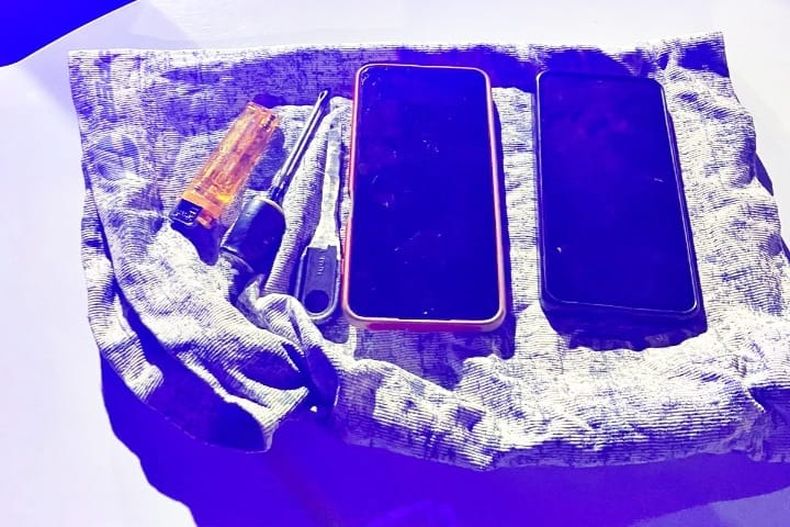 Los teléfonos celulares robados por el sujeto de 19 años.&nbsp;