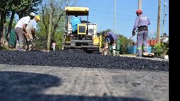 TRABAJADORES. Ducoté aseguro que su intención no es reeducir la planta de empleados municipales..