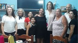 FAMILIA. Vidal y Ducoté, en San Alejo, donde visitaron a vecinos..