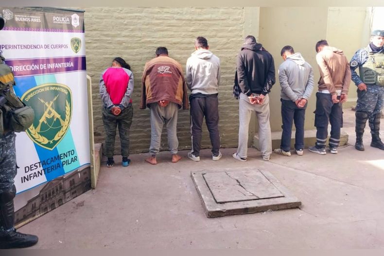 DETENIDOS. Once recuperaron su libertad; dos quedaron presos.