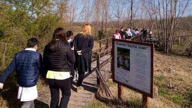 Recorrimos la #ReservaNatural con alumnos de la EP N°21 de Del Viso. Los estudiantes de 5º año junto a los guardaparques recorrieron los senderos que componen el espacio protegido y allí conocieron acerca del cuidado del medio ambiente y su biodiversidad. Pilar Turismo / @PilarTurismo.