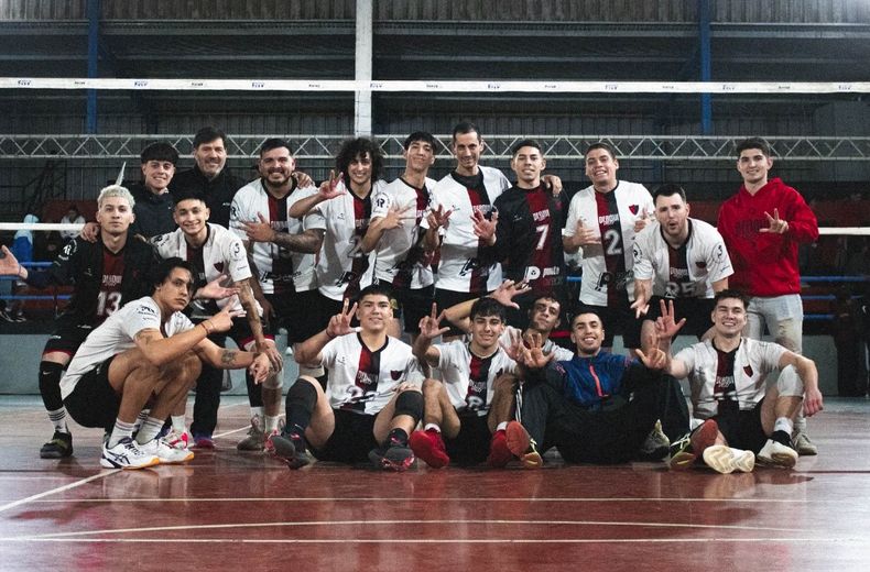 Presidente Derqui sumó su segundo triunfo consecutivo y manda con 16 puntos.