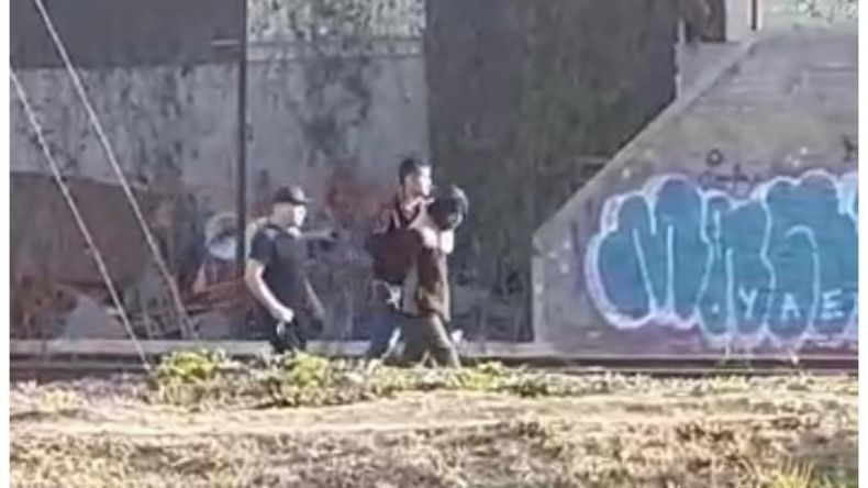 La detención se produjo ayer, luego de varias denuncias de vecinos. .