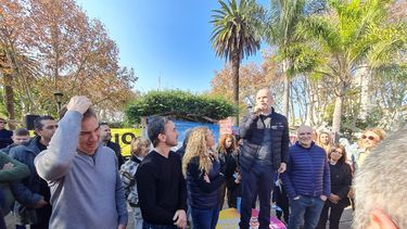 Horacio Rodríguez Larreta, Diego Santilli y José Luis Espert arribaron este mediodía a la Plaza 12 de Octubre.&nbsp;