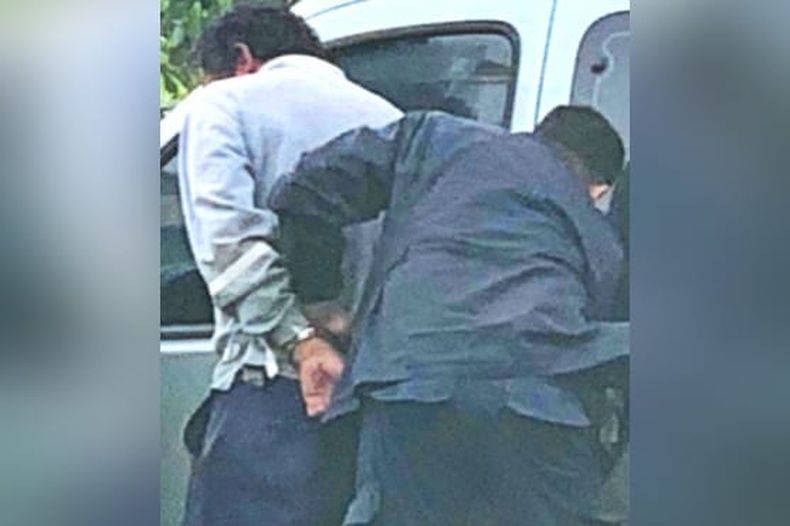 Uno de los detenidos, acusado de atacar a bastonazos a su propio hijo.&nbsp;