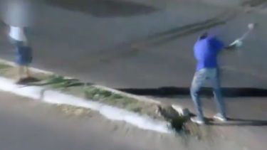 VIDEO Rompían el boulevard de la ruta 25