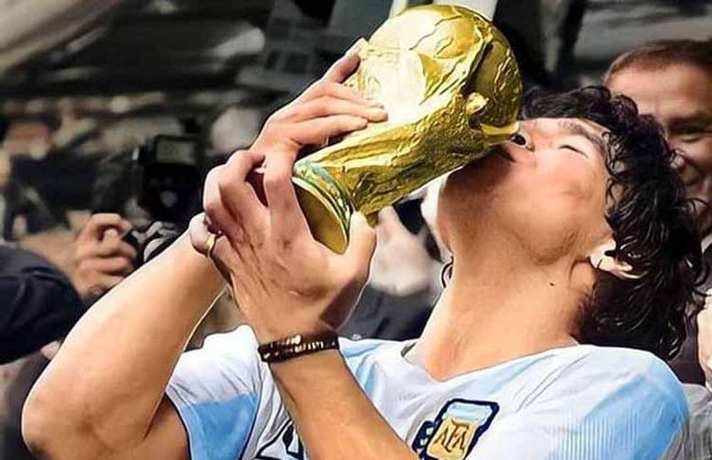 Besó la Copa del Mundo en México 86. (conmebol.com).