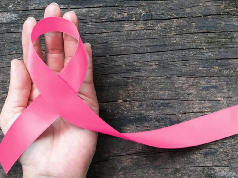 El lazo rosa, símbolo de la lucha contra el cáncer de mama. (Radio Maria)..png