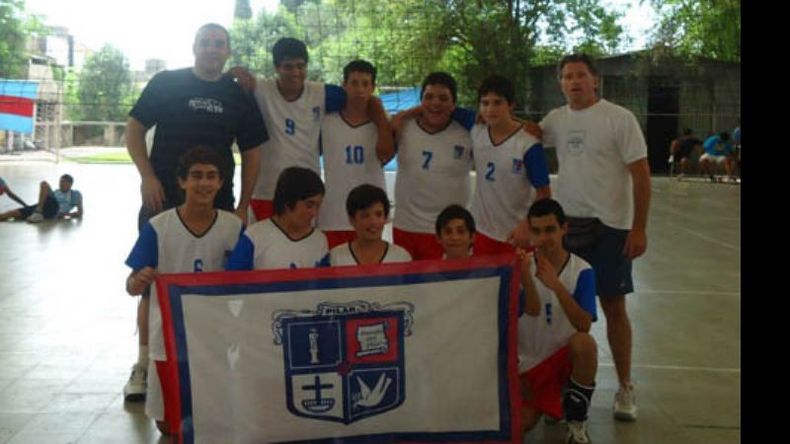El Sub 14 de Muni Pilar ganó el primero de los juegos ante Country Banfield..