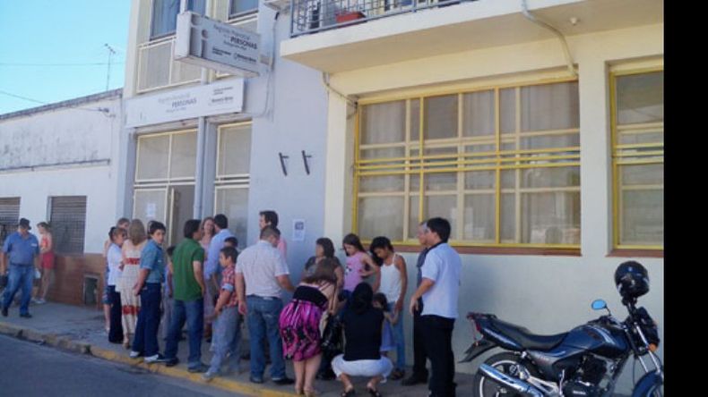 DEMORAS. El Registro Civil de Pilar, uno de los que más trámites reúne..