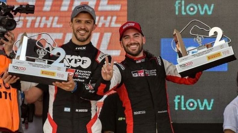 PODIO. Rossi y Santero fueron 2º en los 200K del TC2000, en 2022.