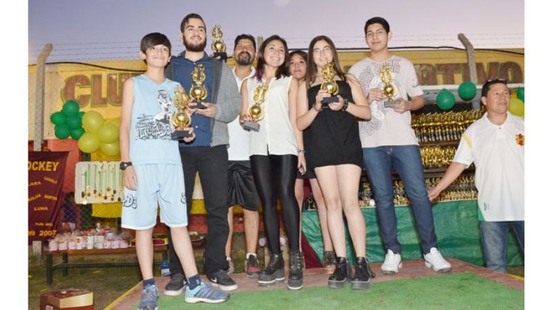 Los representantes del básquet de Monte, disciplina que debutó este año..