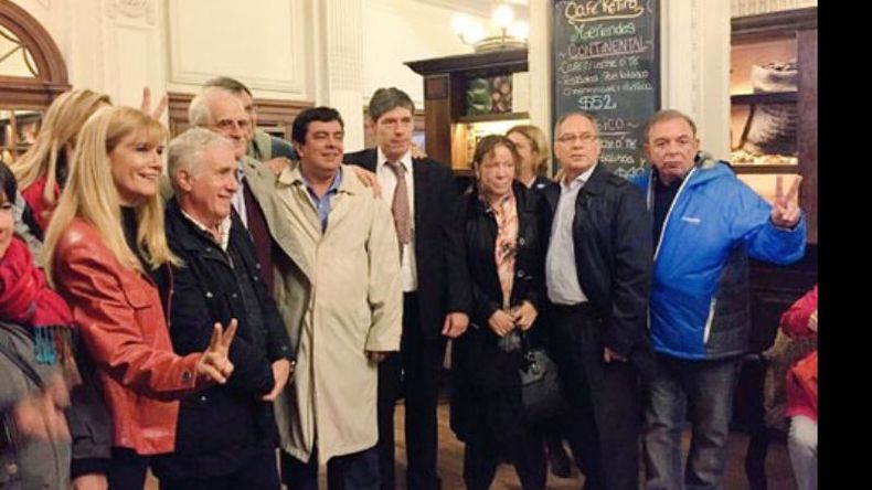 DE REGRESO. Humberto Zúccaro mostró su apoyo a la expresidenta Cristina Fernández..