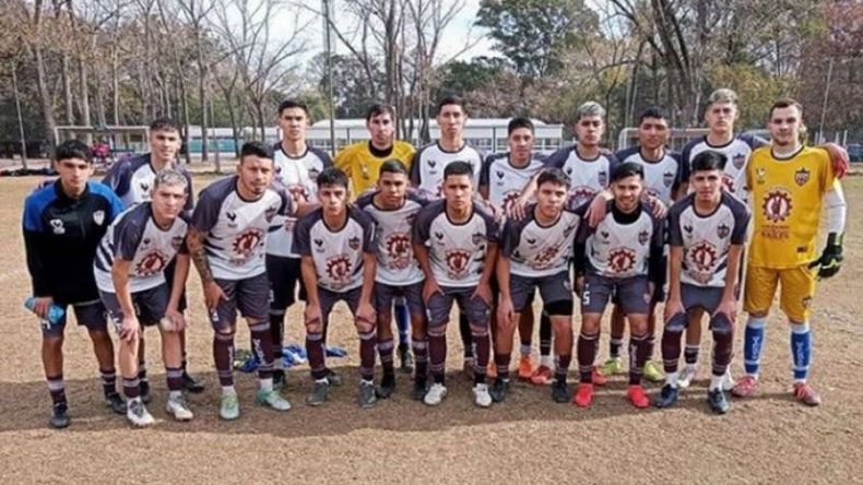 FORMACIÓN. Deportivo Metalúrgico es protagonista de la División A..